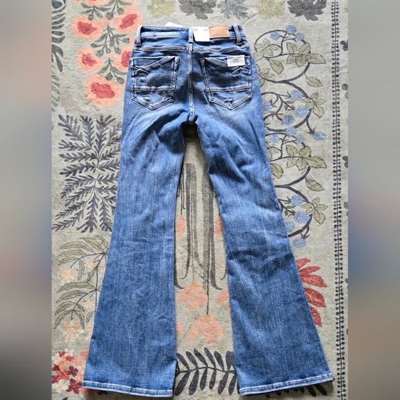 BKE Andi Flare Jeans in Dark Blue Denim - Picture 4 of 10